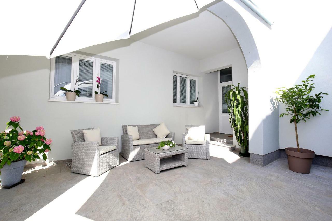 Apartments Ines Murter Luaran gambar
