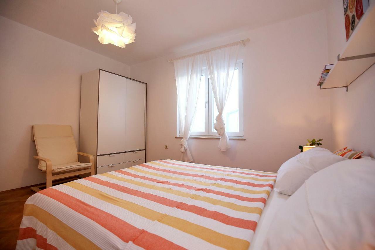 Apartments Ines Murter Luaran gambar