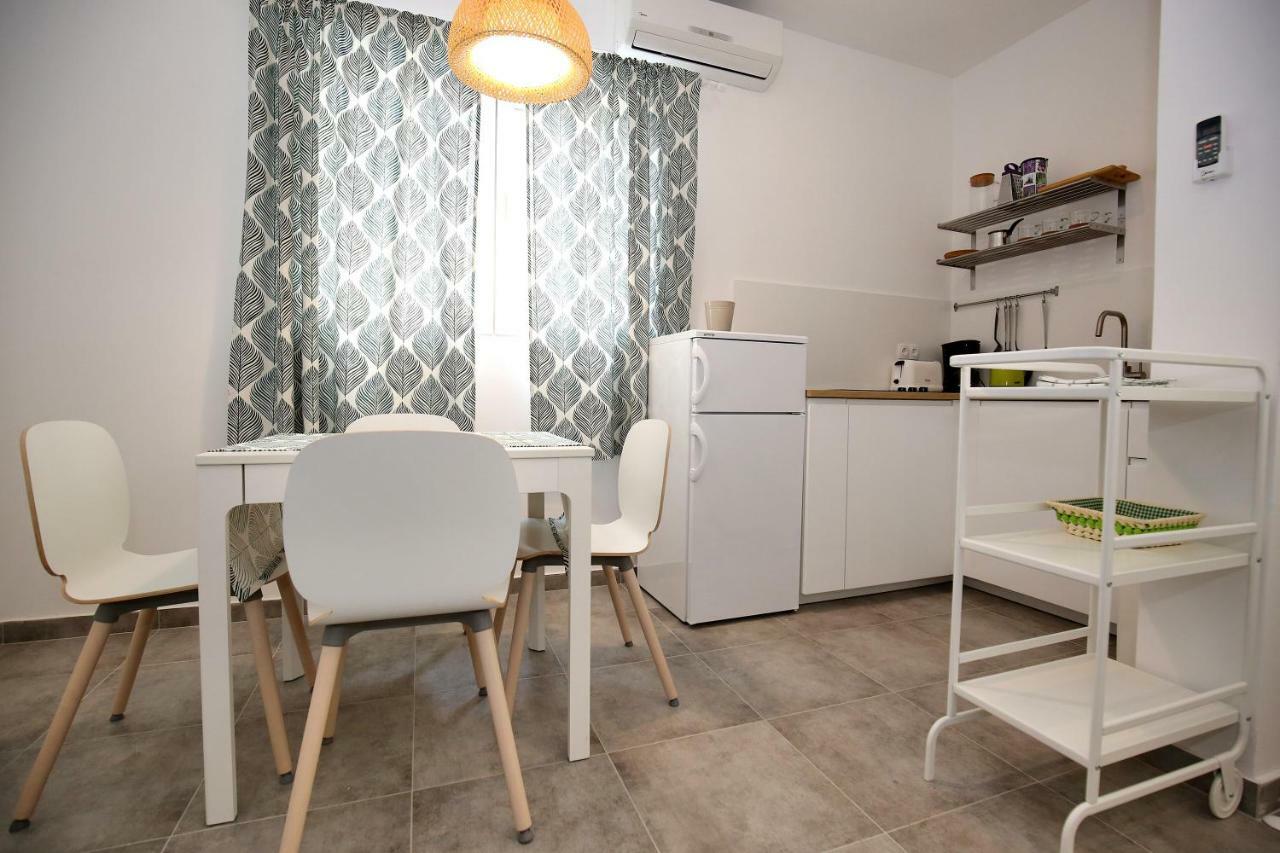 Apartments Ines Murter Luaran gambar