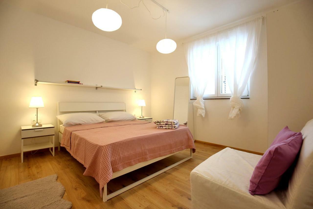 Apartments Ines Murter Luaran gambar
