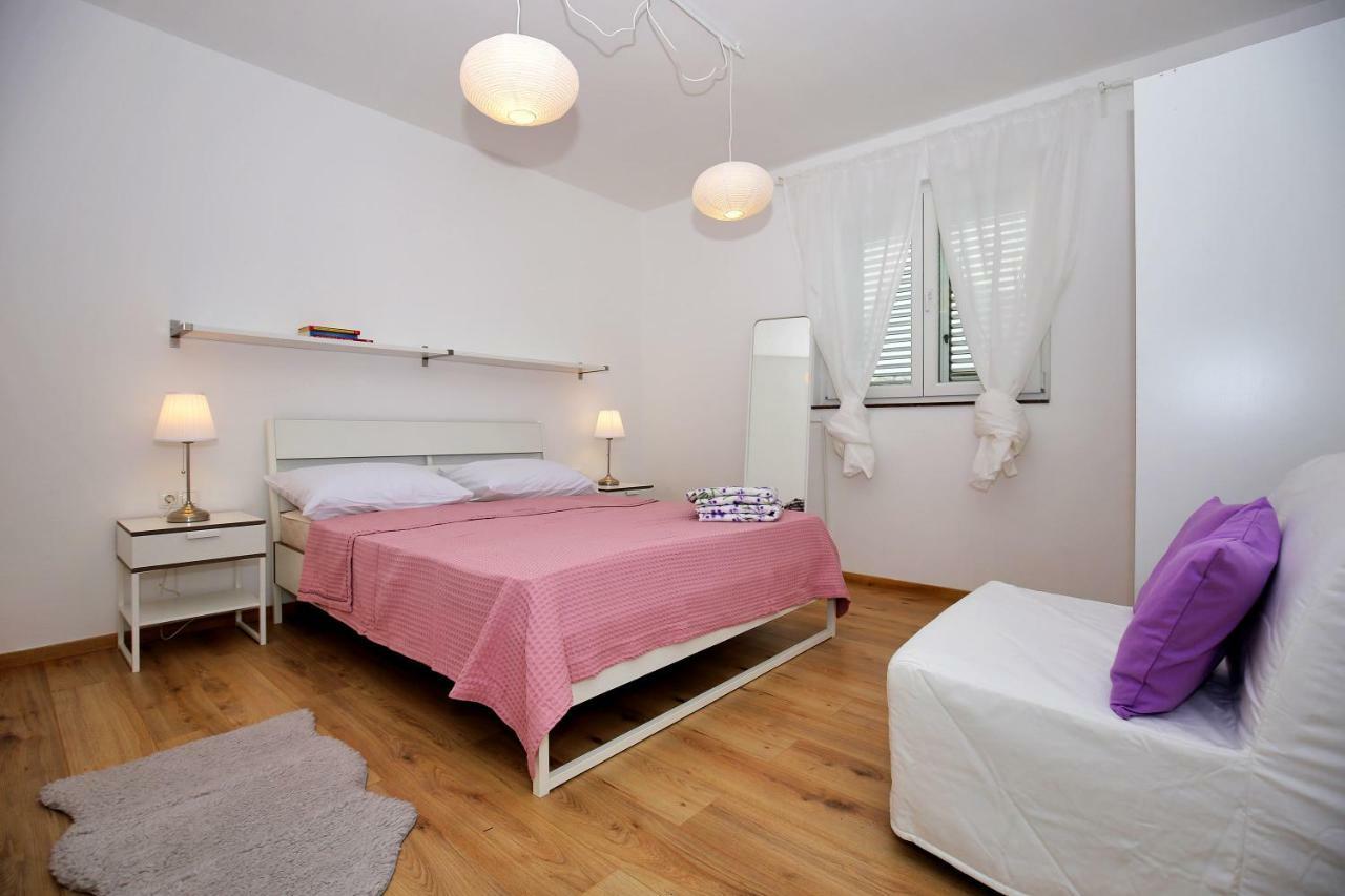 Apartments Ines Murter Luaran gambar