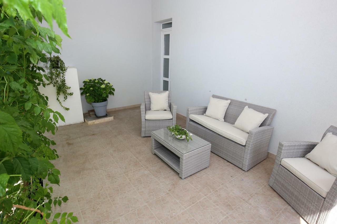 Apartments Ines Murter Luaran gambar