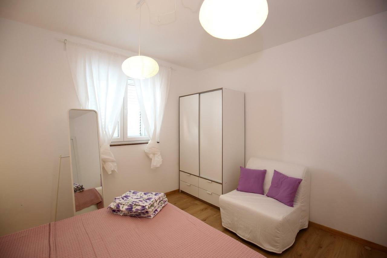 Apartments Ines Murter Luaran gambar