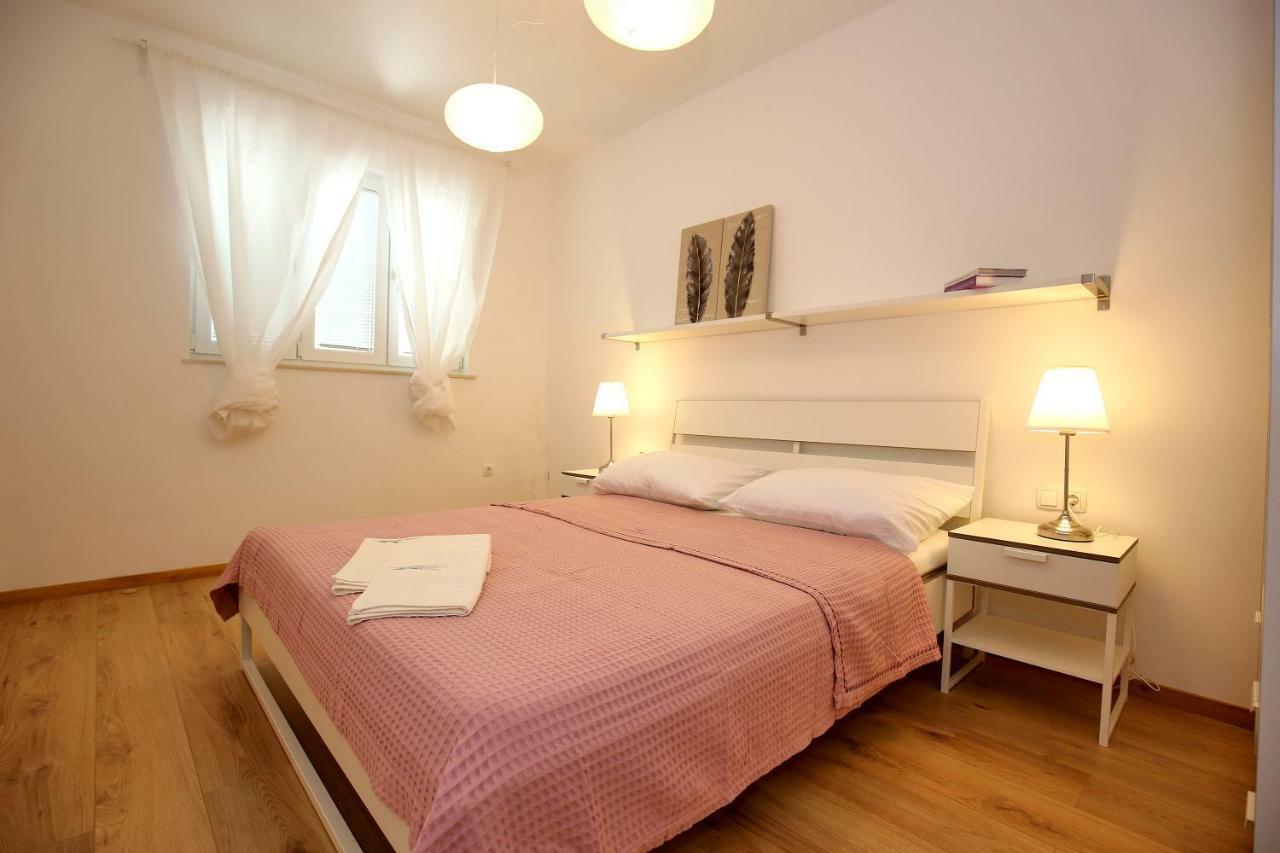 Apartments Ines Murter Luaran gambar